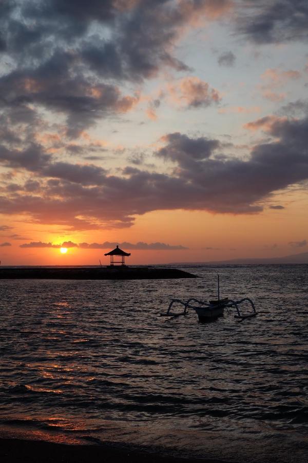 Bali Wirasana Inn Sanur  Exterior photo